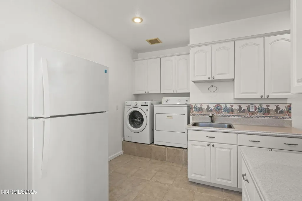 5700 Twin Springs Reno NV 89510