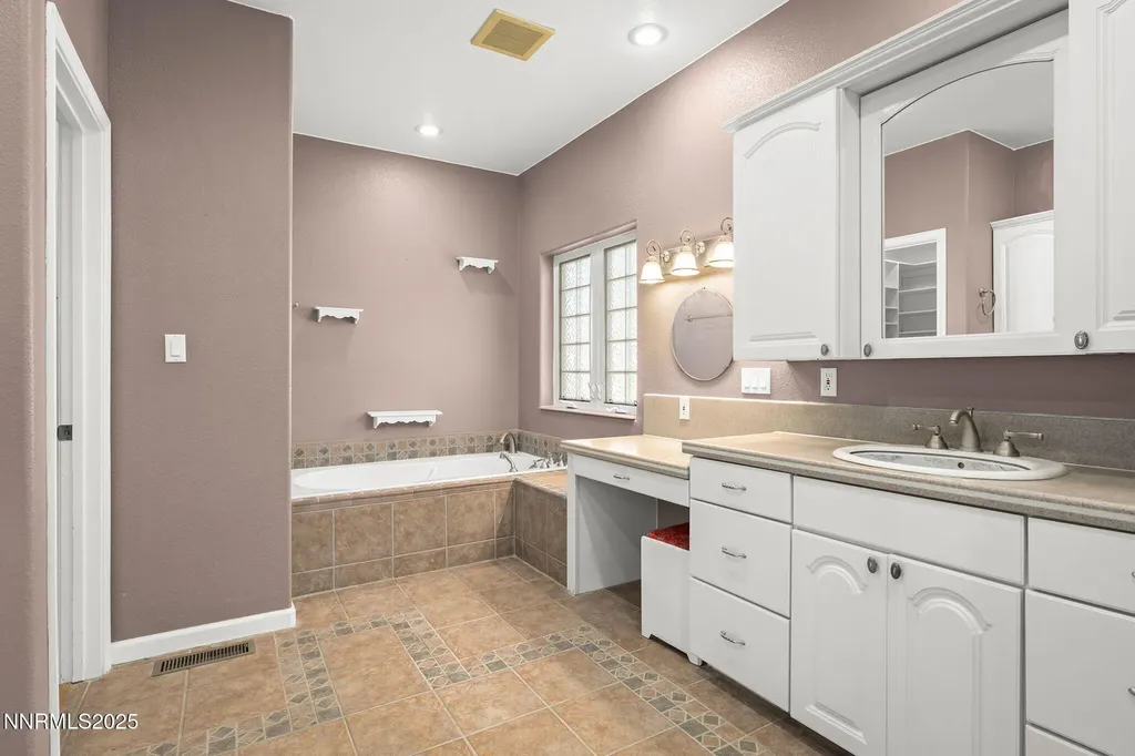 5700 Twin Springs Reno NV 89510