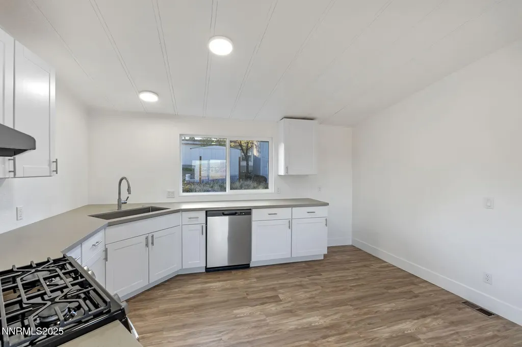 230 Medgar Reno NV 89506
