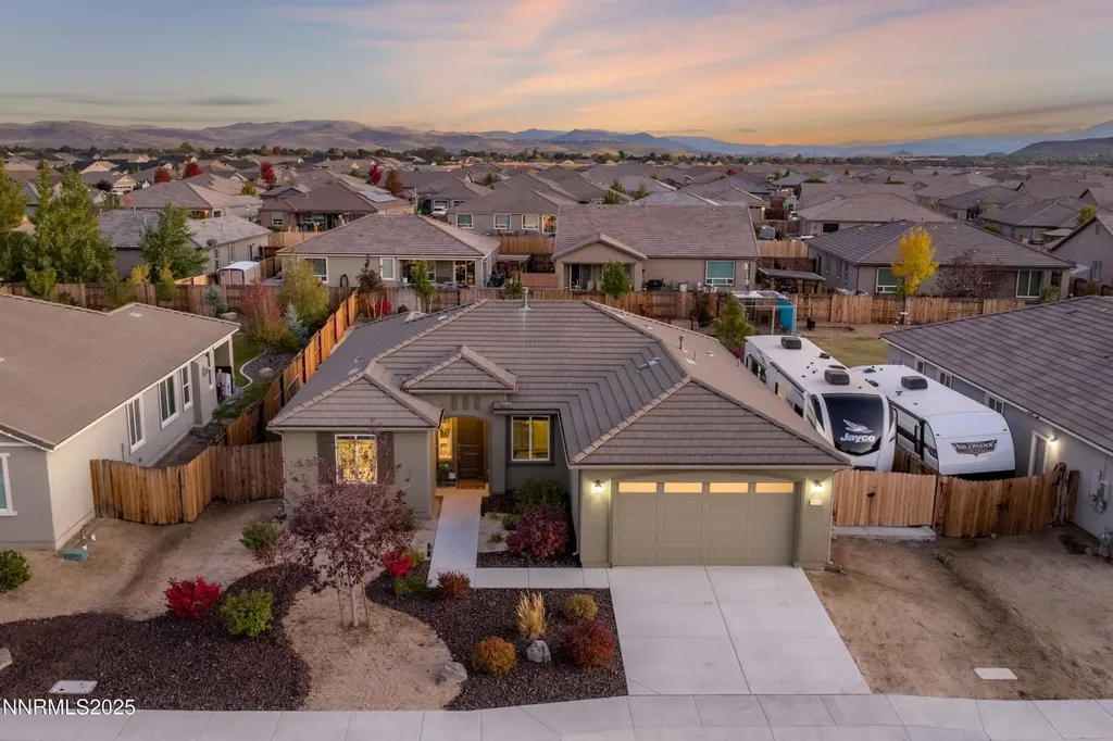 1212 Mallard Crest Sparks NV 89441