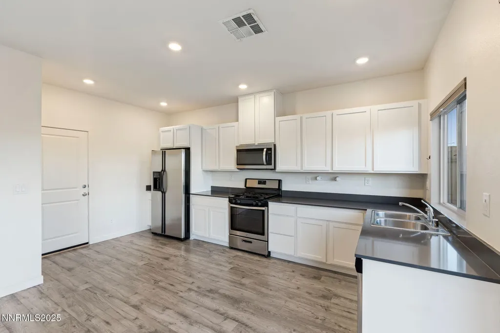 8791 Portia Reno NV 89506