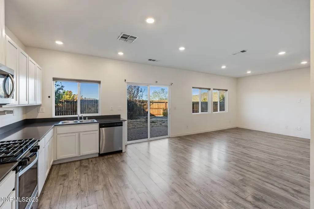 8791 Portia Reno NV 89506