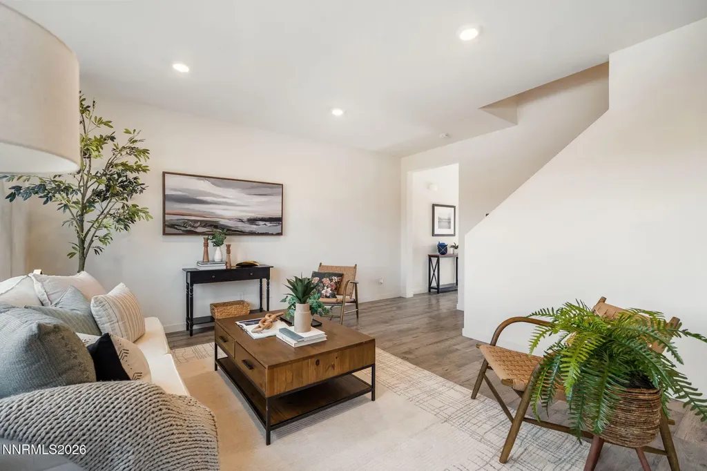 8791 Portia Reno NV 89506