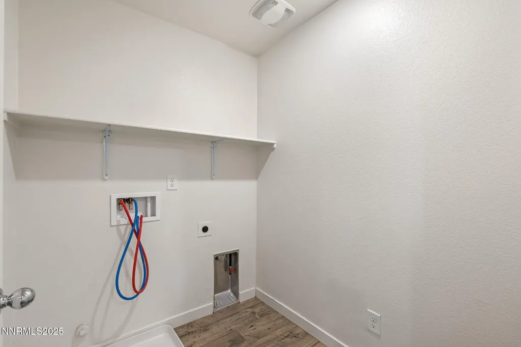 8791 Portia Reno NV 89506