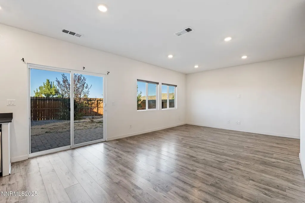 8791 Portia Reno NV 89506