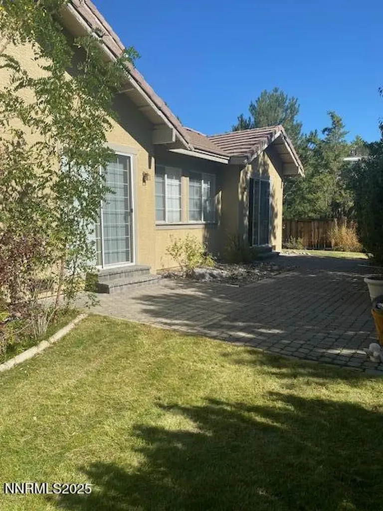 5000 Fall Colors Reno NV 89519