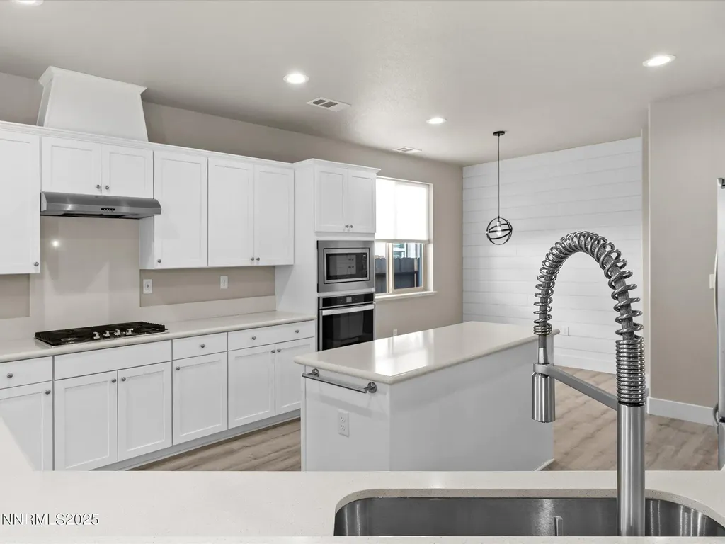 770 Cottage Gardnerville NV 89460