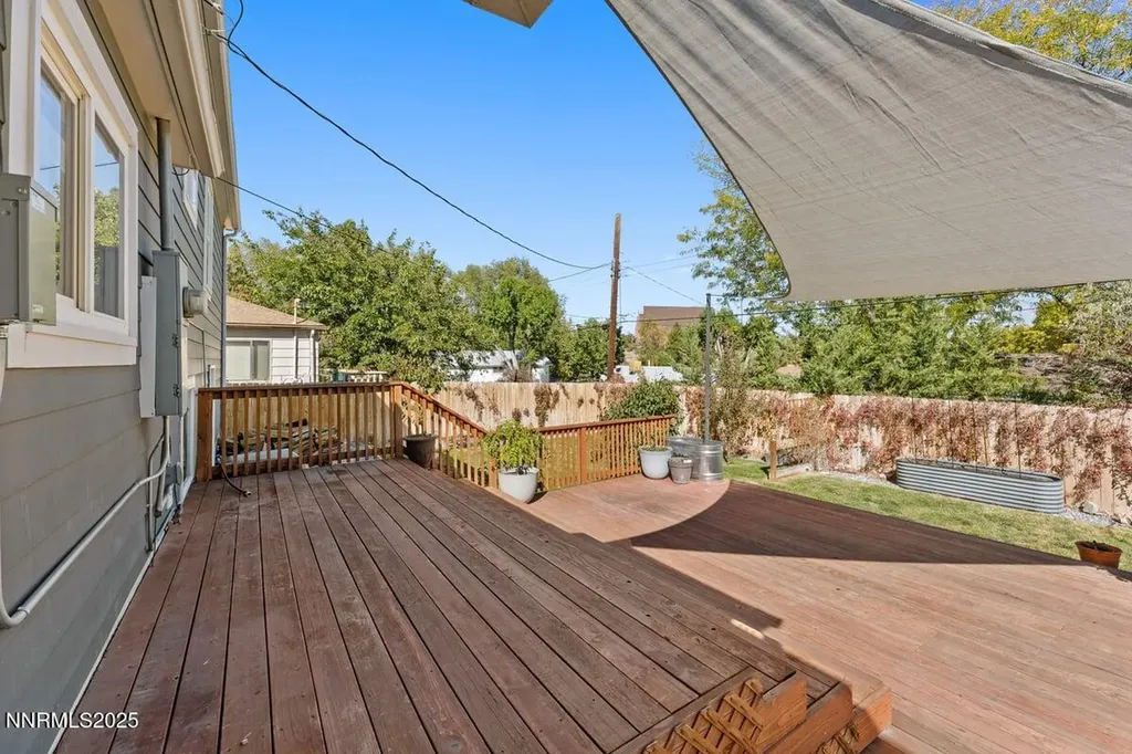 820 Stoker Reno NV 89503