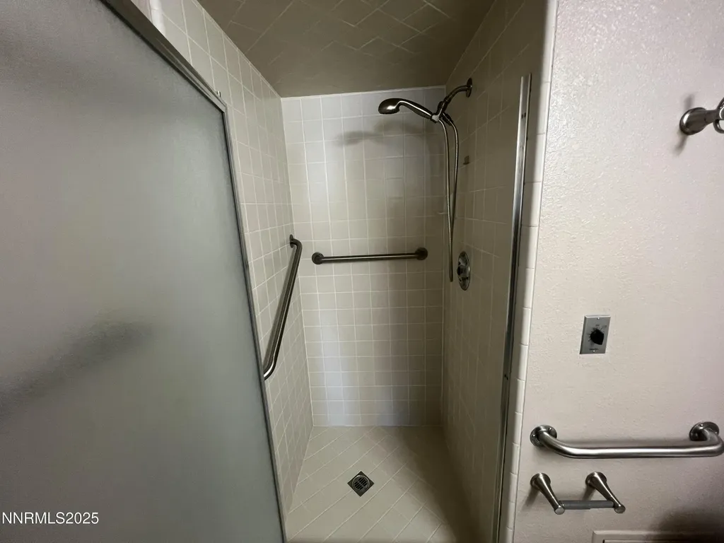 3095 Lakeside Reno NV 89509
