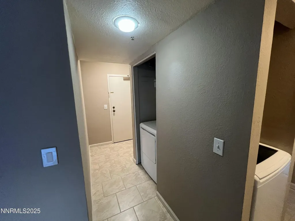 3095 Lakeside Reno NV 89509