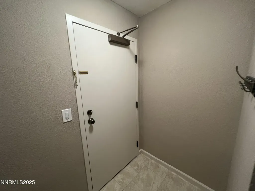 3095 Lakeside Reno NV 89509
