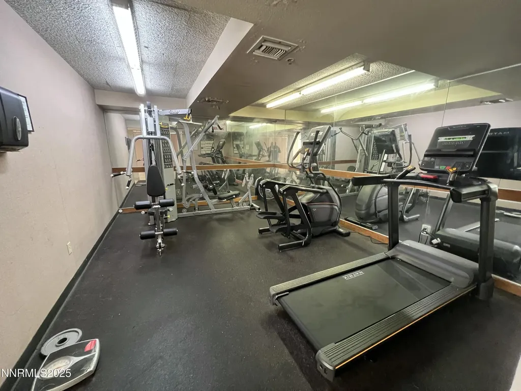 3095 Lakeside Reno NV 89509