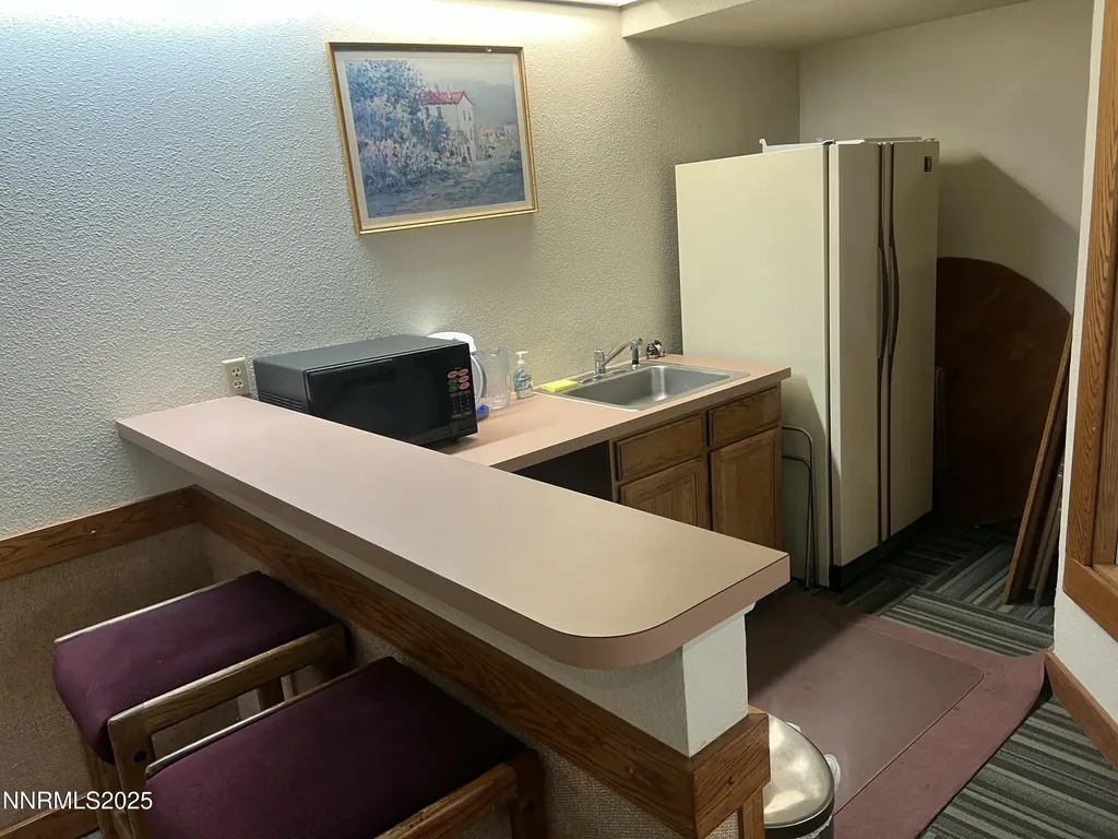 3095 Lakeside Reno NV 89509