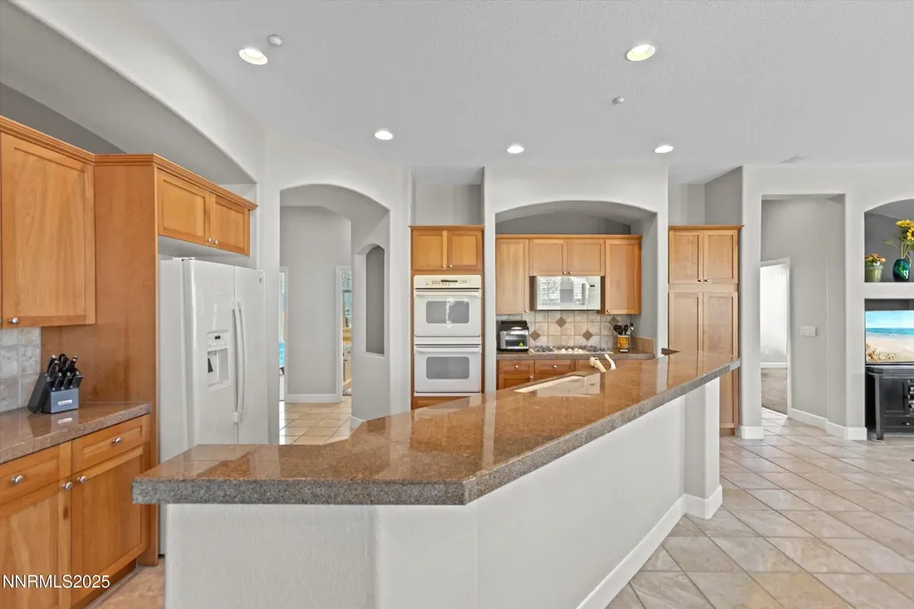 4450 Desert Vista Sparks NV 89436