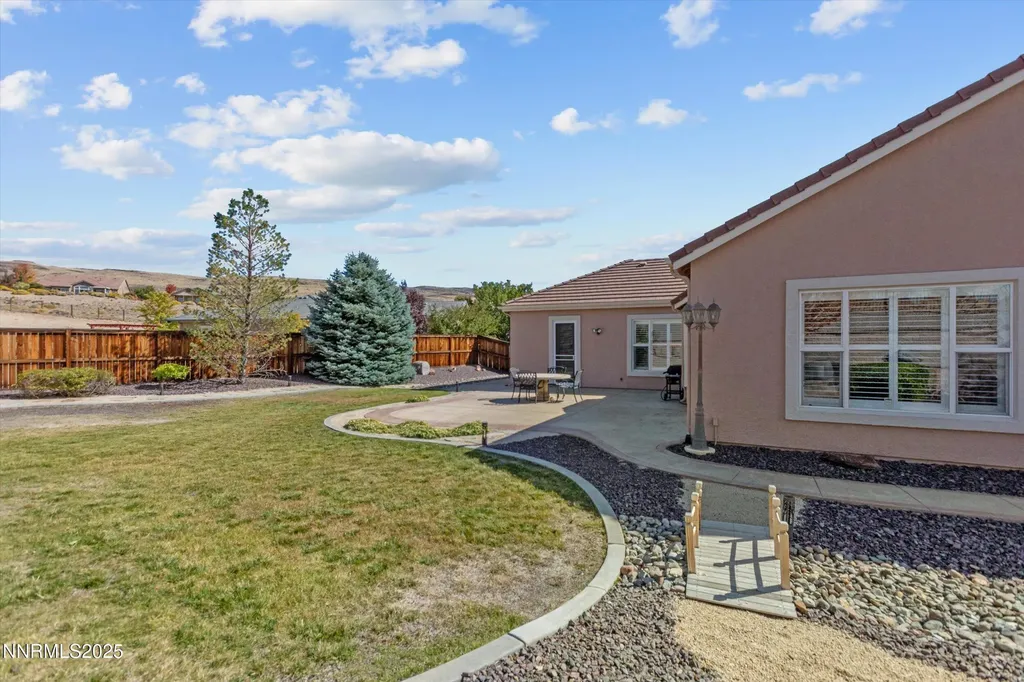 4450 Desert Vista Sparks NV 89436
