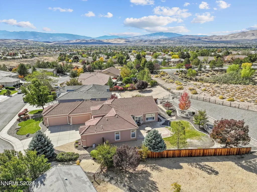 4450 Desert Vista Sparks NV 89436