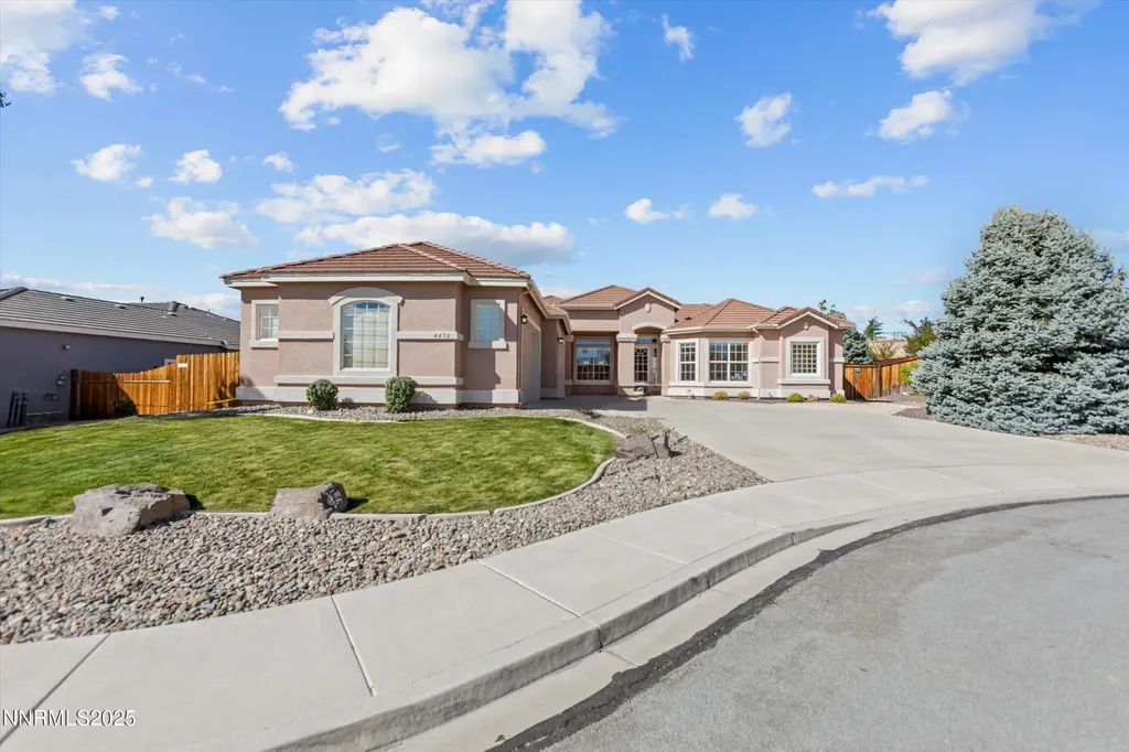 4450 Desert Vista Sparks NV 89436