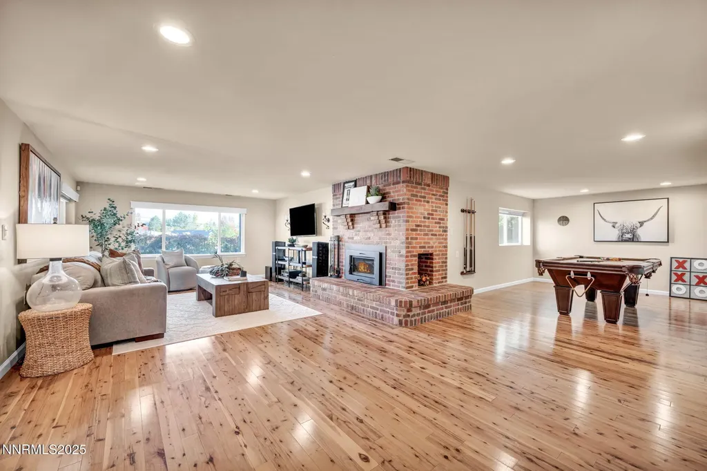 2360 Pioneer Reno NV 89509