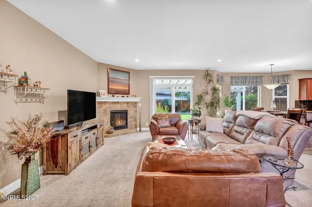 1707 Monticello Minden NV 89423