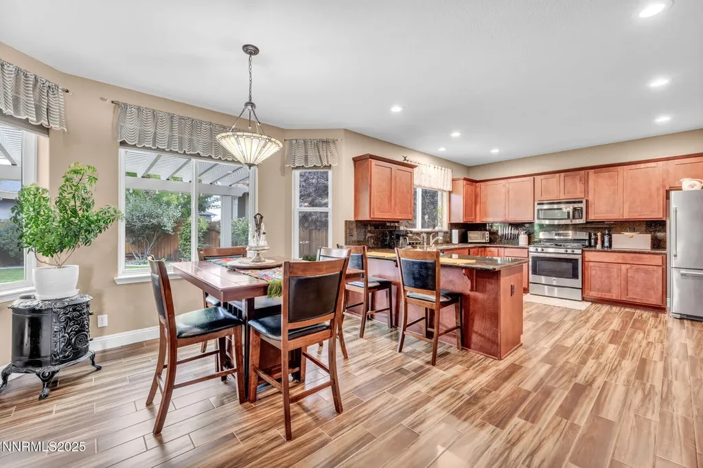 1707 Monticello Minden NV 89423
