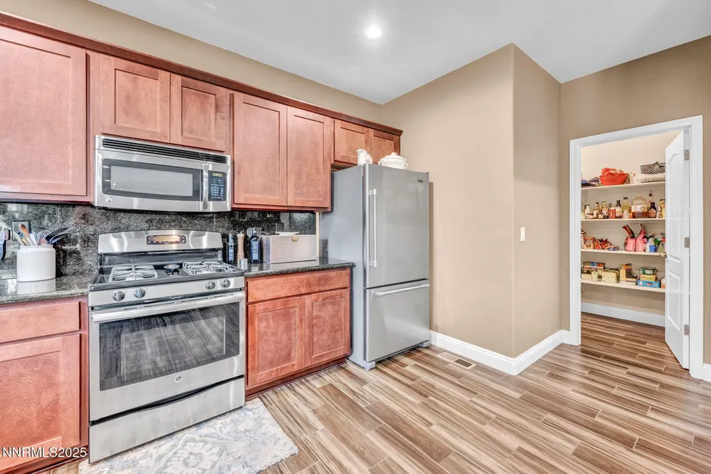 1707 Monticello Minden NV 89423