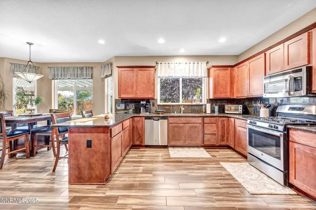1707 Monticello Minden NV 89423