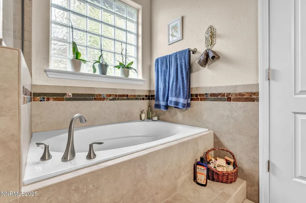 1707 Monticello Minden NV 89423