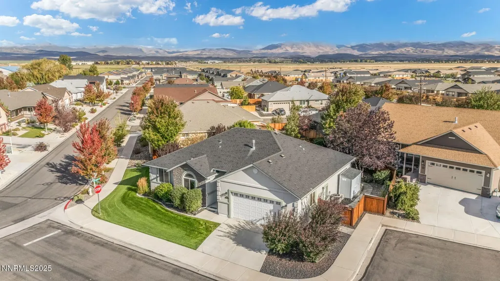 1707 Monticello Minden NV 89423