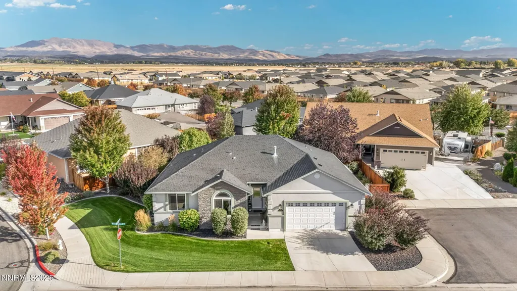 1707 Monticello Minden NV 89423