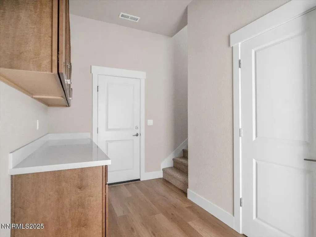 2765 Squires Minden NV 89423