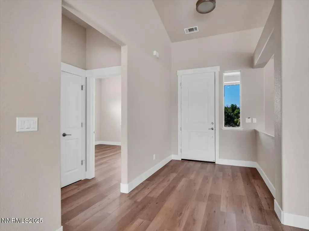 2765 Squires Minden NV 89423
