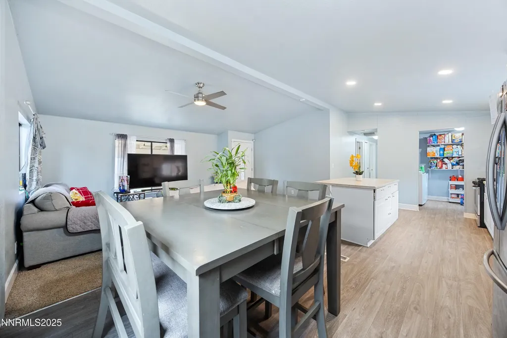 2735 Daffodil Reno NV 89512