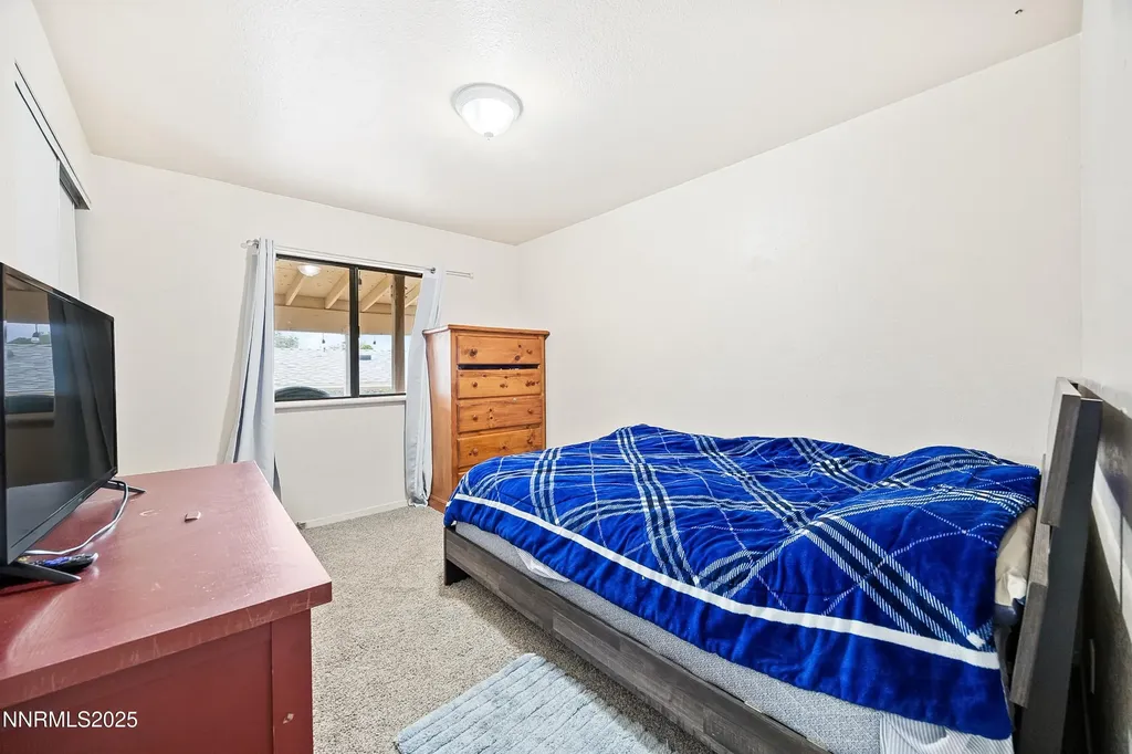 2735 Daffodil Reno NV 89512