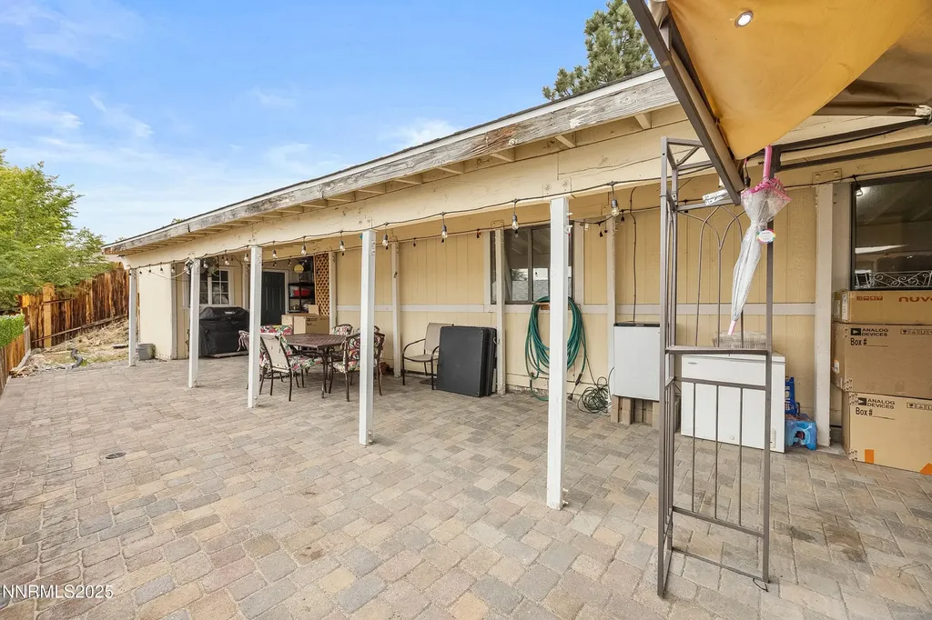 2735 Daffodil Reno NV 89512