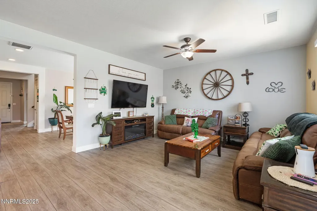 2780 Tobiano Reno NV 89521