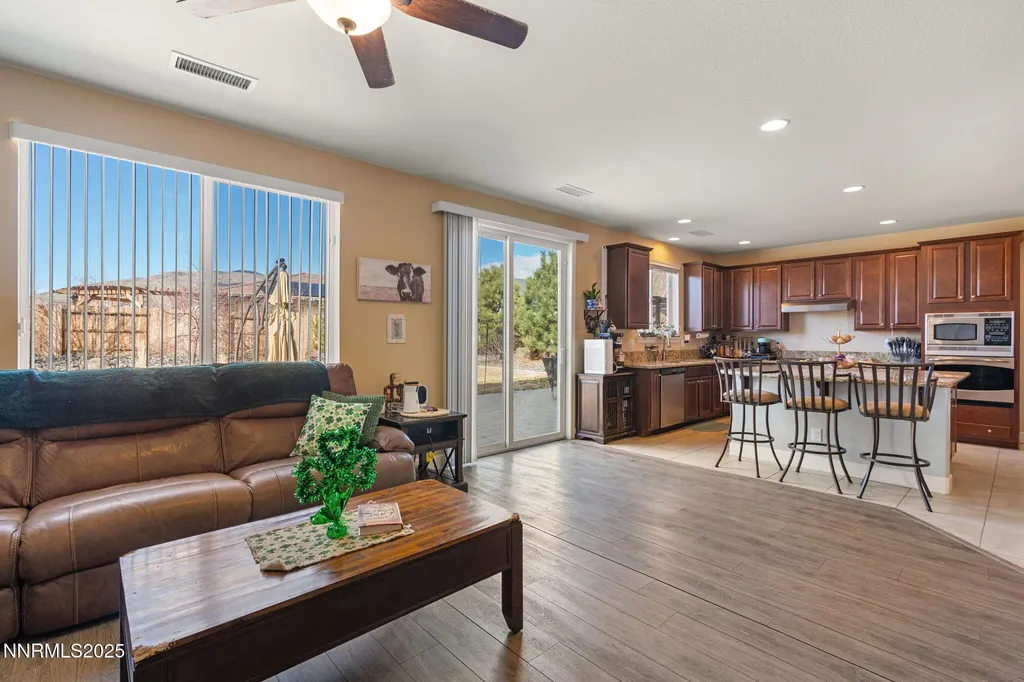 2780 Tobiano Reno NV 89521