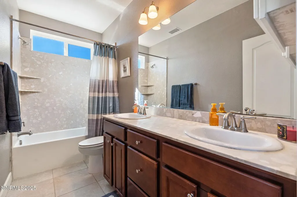 2780 Tobiano Reno NV 89521