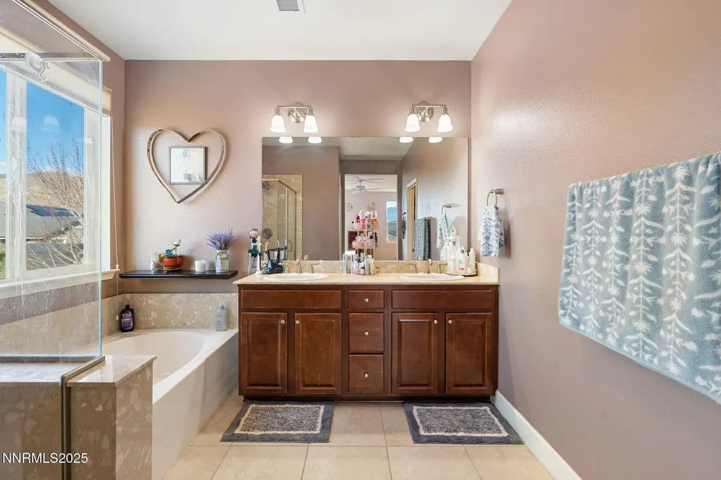 2780 Tobiano Reno NV 89521