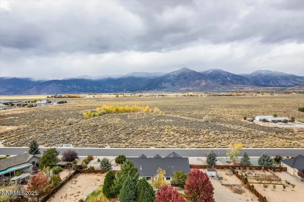 2639 Wildhorse Minden NV 89423