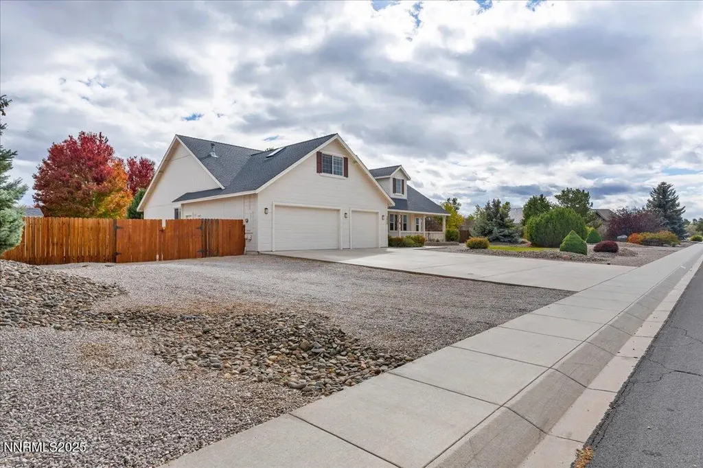 2639 Wildhorse Minden NV 89423