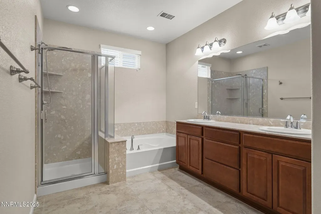 2040 Alamo Square Reno NV 89509
