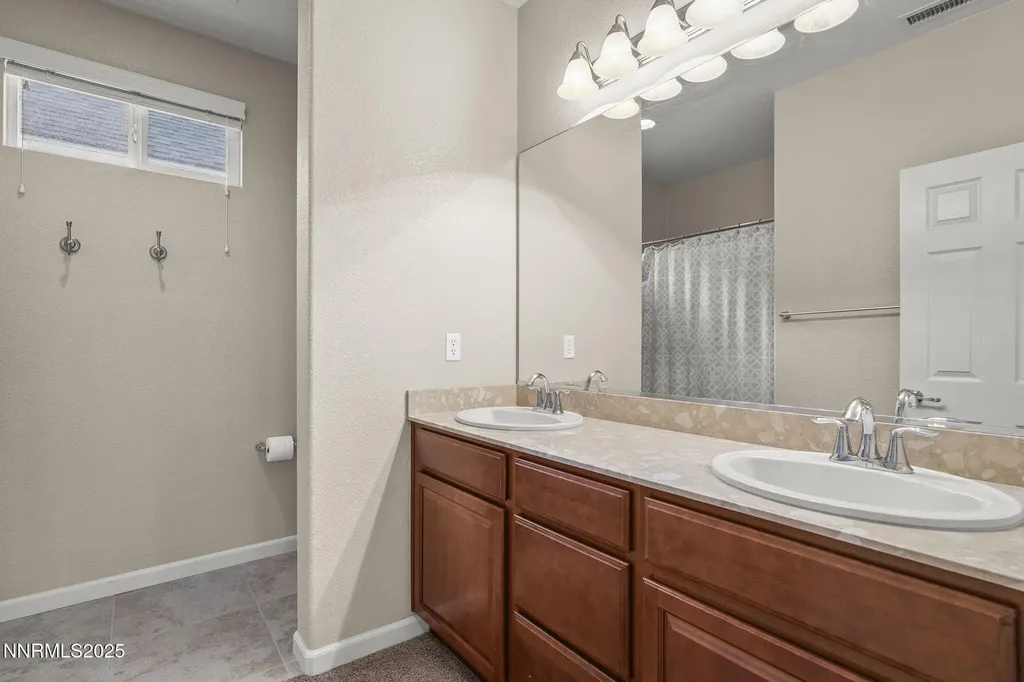 2040 Alamo Square Reno NV 89509