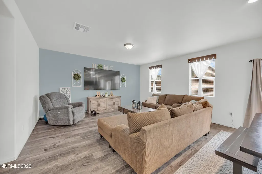 9758 Pelican Pointe Reno NV 89506