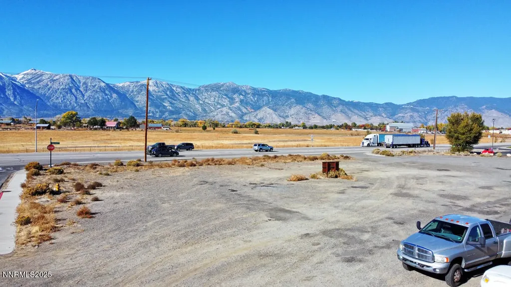1277 U.s. Highway 395 Gardnerville NV 89410