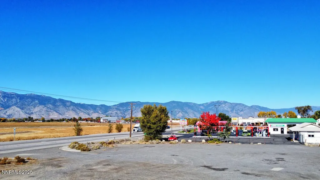 1277 U.s. Highway 395 Gardnerville NV 89410