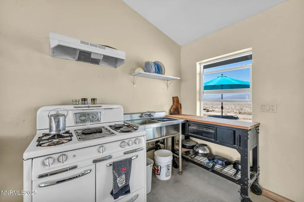 14995 Coal Canyon Lovelock NV 89419