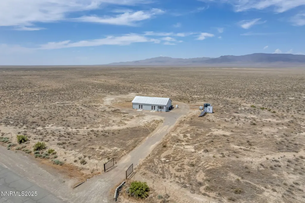 14995 Coal Canyon Lovelock NV 89419