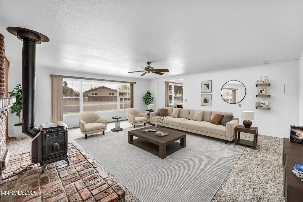 307 California Yerington NV 89447