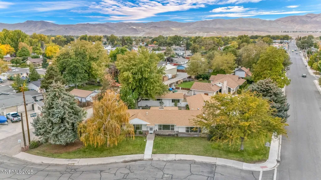 307 California Yerington NV 89447