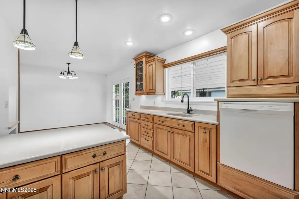 307 California Yerington NV 89447